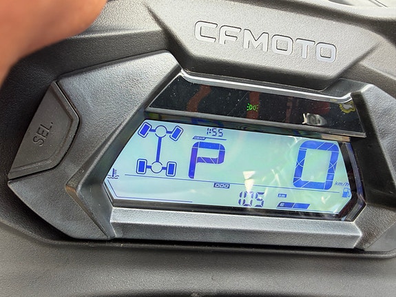CFMOTO CForce 520 2 of 7