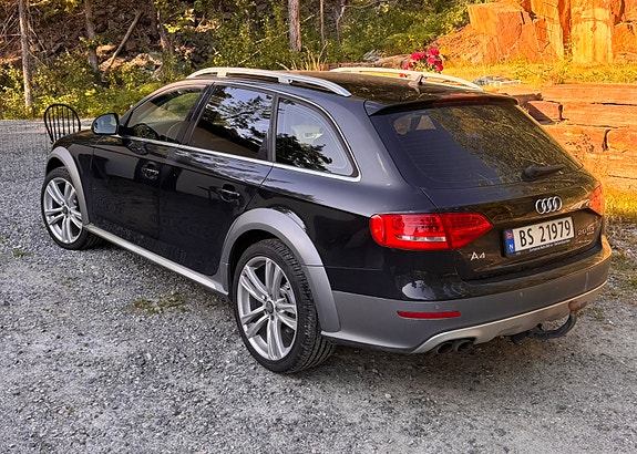 Audi A4 allroad 3 of 7