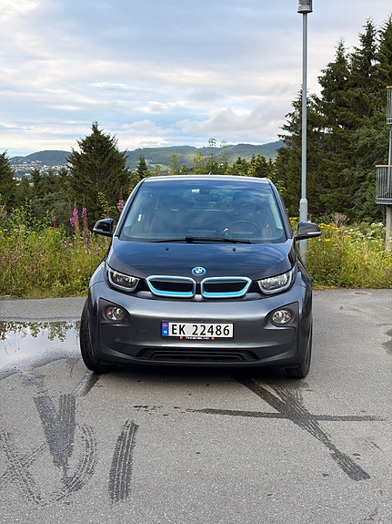 BMW i3 3 of 14