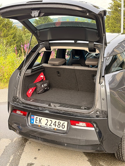 BMW i3 12 of 14