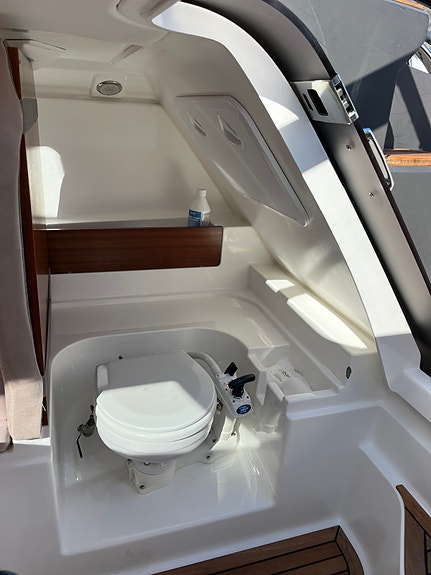 Ibiza 680T 4 of 5