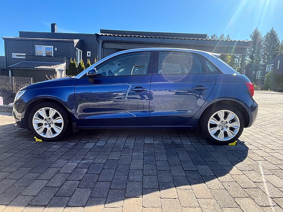 Audi A1 4 of 11