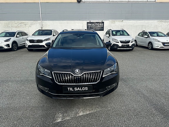 Skoda Superb 3 of 15