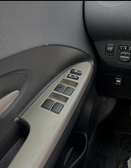 Toyota Urban Cruiser 13 of 13