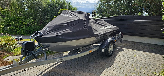 ULTIMAT Sea-Doo GTX 300 Ltd | KUN 44t | EKSTREMT mye utstyr! Henger 16 of 21