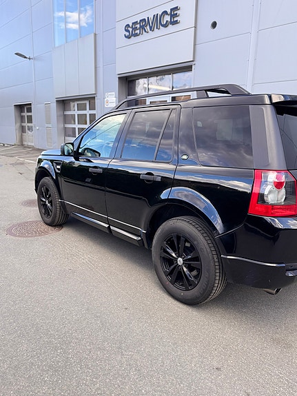 Land Rover Freelander 2 of 5