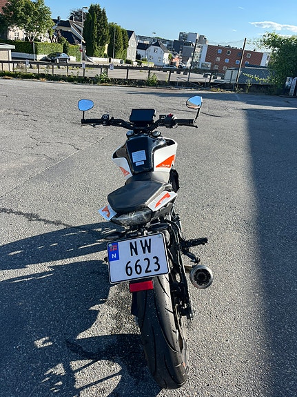KTM 390 Duke 5 of 10