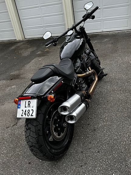 Harley-Davidson FXFBS Fat Bob 114 24 of 24