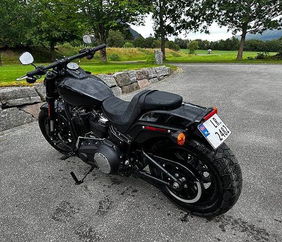 Harley-Davidson FXFBS Fat Bob 114 7 of 24