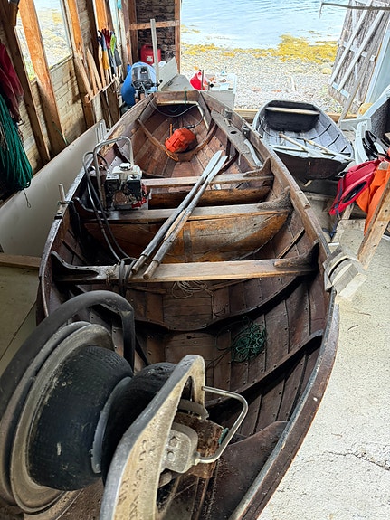 17 fot spissbåt/garnfiskebåt med kraftblokk og Honda aggregat 8 of 11