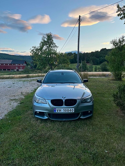 BMW 525d 3 of 22