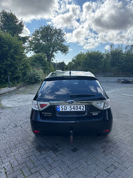 Subaru Impreza 6 of 19