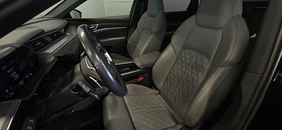 Audi e-tron Sportback 9 of 30