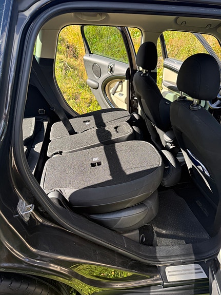 MINI Countryman Cooper D 13 of 18