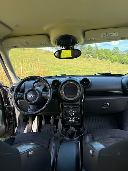 MINI Countryman Cooper D 14 of 18