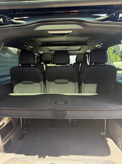 Mercedes-Benz V300 d 9 of 13