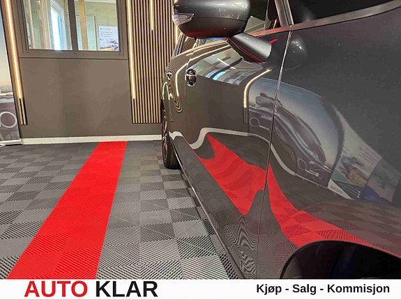 Citroen C4 Picasso 13 of 30