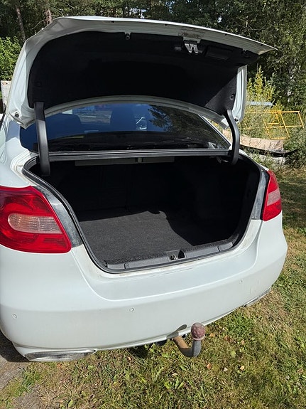 Suzuki Kizashi 5 of 5