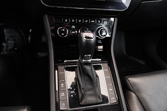 Skoda Superb 20 of 28