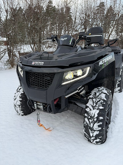 Arctic-cat Alterra 1000 TRV 8 of 16