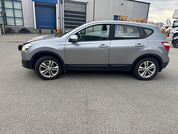 Nissan Qashqai 4 of 5