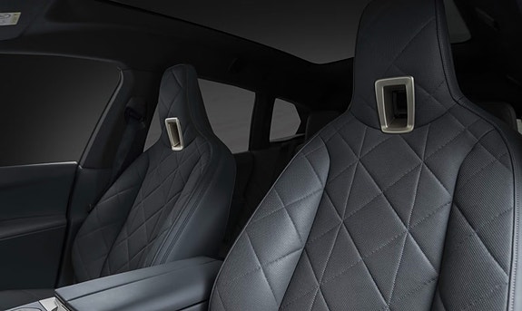 BMW iX 17 of 18