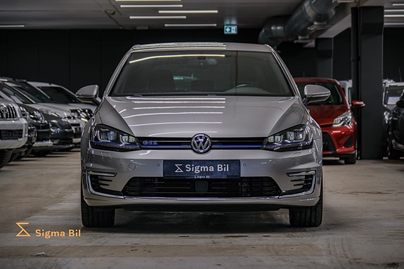 Volkswagen Golf VII 3 of 5