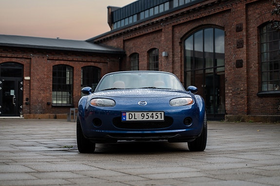 Mazda MX-5 7 of 30