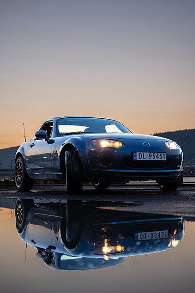 Mazda MX-5 3 of 5