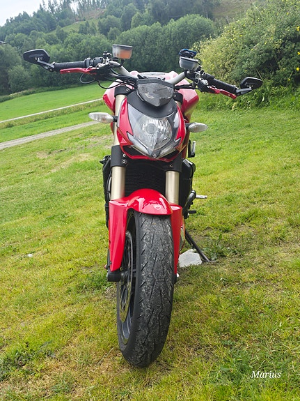 Ducati Streetfighter 848 3 of 7