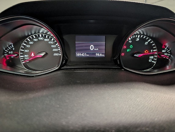 Peugeot 308 14 of 30