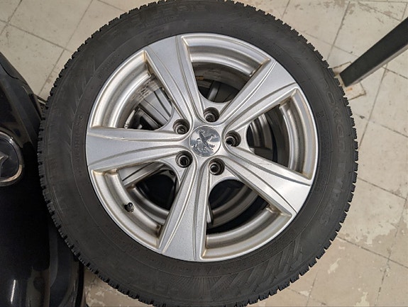 Peugeot 308 25 of 30