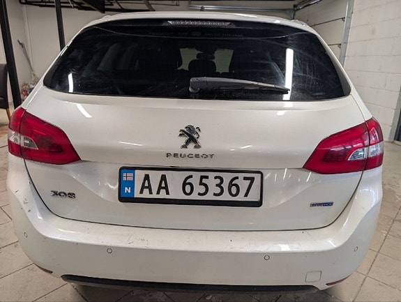 Peugeot 308 4 of 30