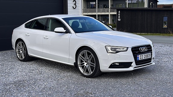 Audi A5 4 of 14