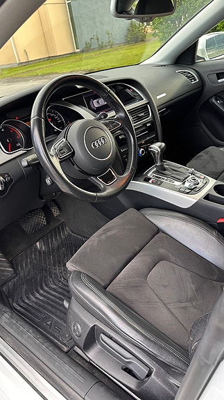 Audi A5 7 of 14