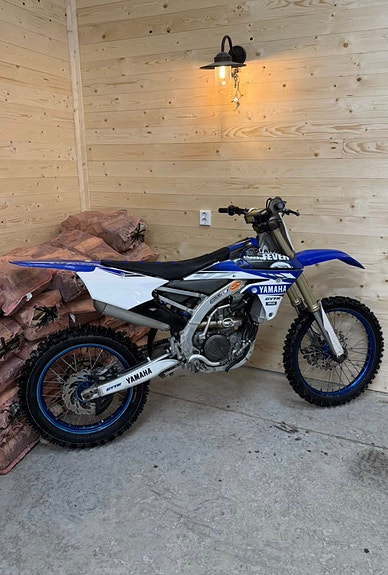 Yamaha 6 of 11