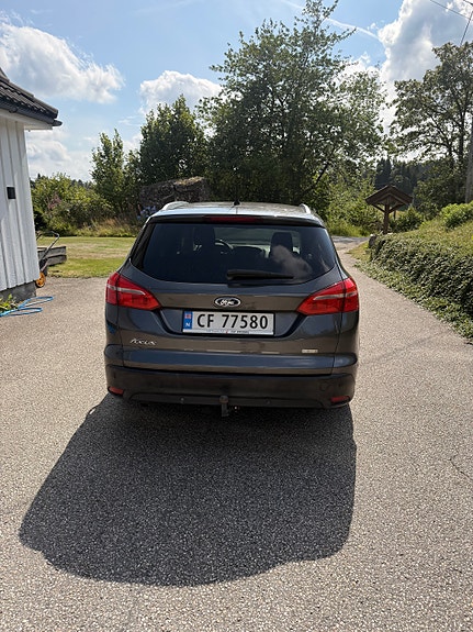 Ford Focus 7 of 15