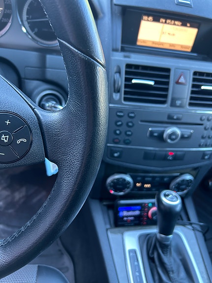 Mercedes-Benz C200 20 of 30