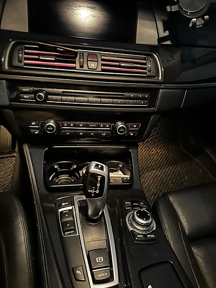 BMW 520d 10 of 15
