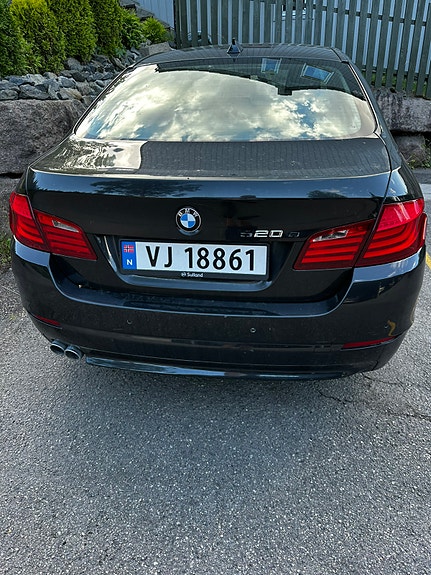 BMW 520d 11 of 15