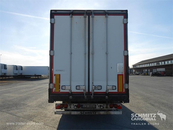 Schmitz Cargobull Reefer Multitemp 6 of 10