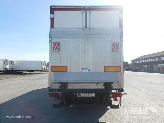 Schmitz Cargobull Reefer Standard Taillift 7 of 13