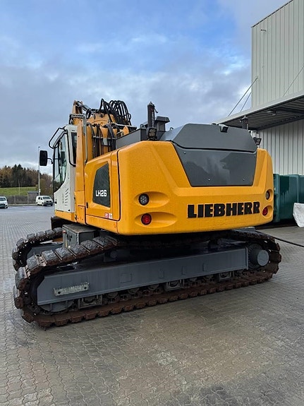 Liebherr LH26 EC 2 of 5