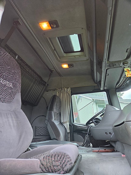 Scania 144 15 of 21