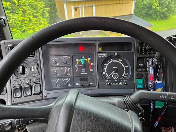 Scania 144 12 of 21
