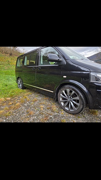 Volkswagen Caravelle 5 of 5