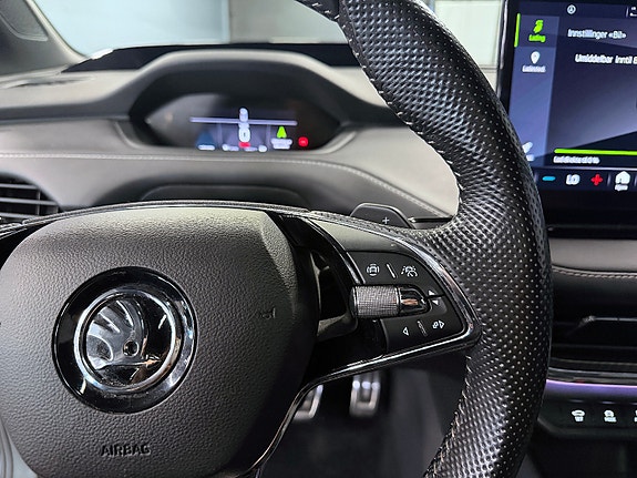 Skoda Enyaq Coupe RS 18 of 22