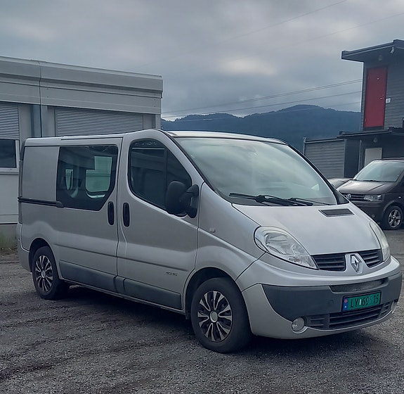 Renault Trafic 2 of 15
