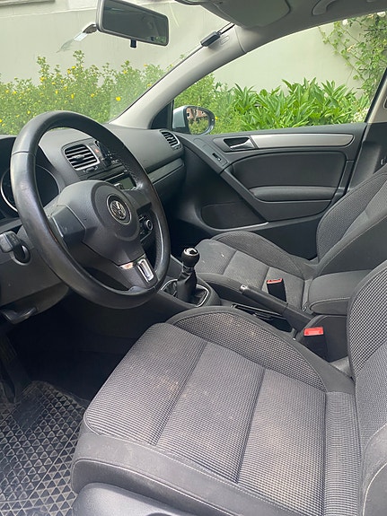 Volkswagen Golf VI 6 of 8