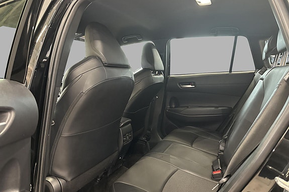 Toyota Corolla Cross 17 of 21
